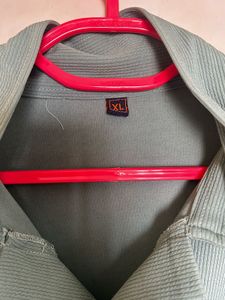 Men&#39;s Casual Polo Shirt - Size XL