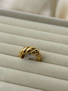 Croissant Ring Anti-tarnish