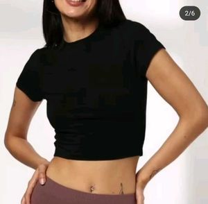 Rio Basic Slim Fit Tshirt In Black Colour