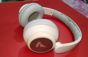 boAt Rockerz 450 Pro BT Headphones, Slightly Used