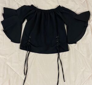 Chic Black Short Top ✨