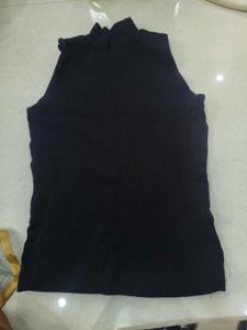 Black Sleeveless Top