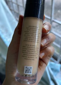 Character Silky Matte Foundation