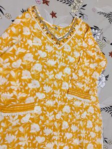Stylish Kurti With Pant &amp; Duppata (Women&#39;s)