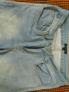 Wide Leg Light Wash Jeans