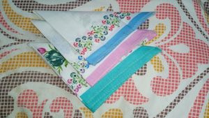 PRINTED HANKERCHIEFS (PACK OF 3) In Just 50coins.