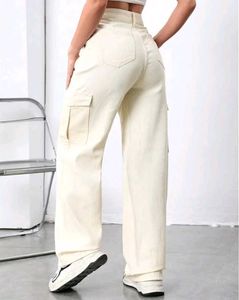 Loose Fit Jeans