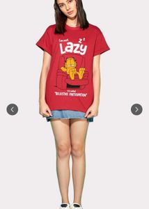 Garfield Graphic Tee