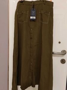 branded new with tag womens skirt