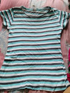 Stylish Striped Women's T-Shirt