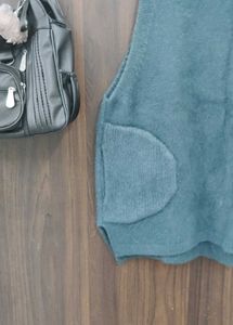 Knitted Vest Top💙