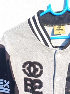 ⚫️🩶Cool Varsity Jacket