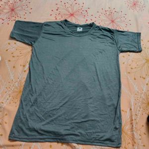 Gray Athletic T-Shirt - Size M