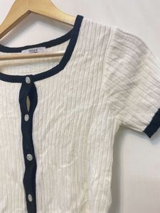 elegant top (BRAND NEW)