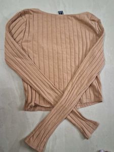 BROWN CROP TOP