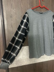 Gray Plaid Sleeve Top