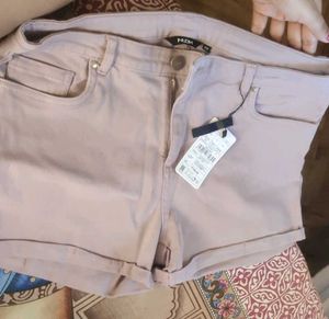 Casual Women&#39;s Shorts