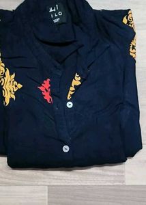 Colorful Women&#39;s Kurtas