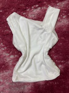 🤍One-shoulder white beauty Top.SIZE-30-34