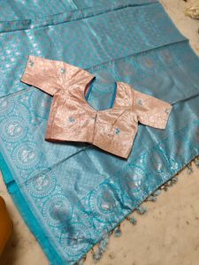 beautiful saree with blouse 🥶