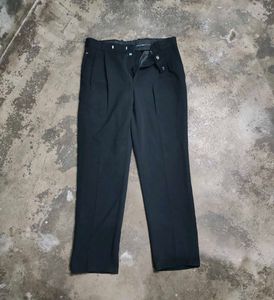 Black Straight Fit Korean Trouser