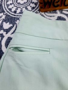 Bottle Green Colour Trouser Only Just 250 Rupees