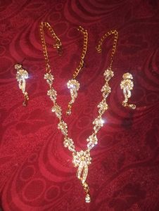 Diamond Jewellery Set
