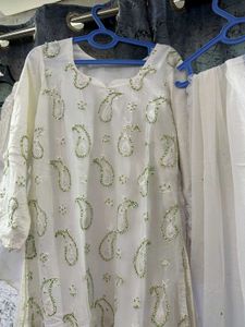 White Embroidered Salwar Kameez With Dupatta