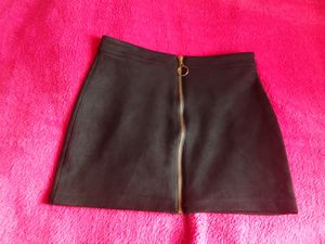 Black Skirt (⁠◕⁠ᴗ⁠◕⁠✿⁠)
