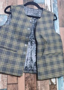 Half Cut Winter Jacket From Himachal
