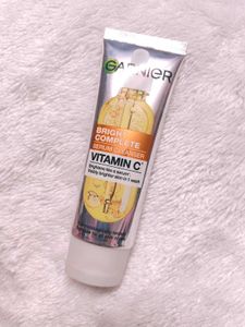 Garnier Bright Complete Serum Cleanser 50gm | Deep