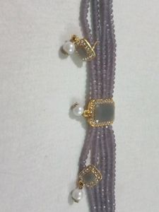 Grey Choker With Earrings