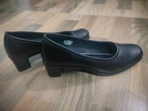 Block Heels(2.3 Inches Heels)
