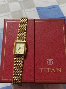 Beautiful Vintage Titan Watch