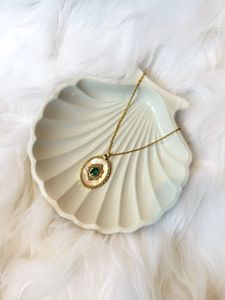 Vintage Emerald & Mother of Pearl Necklace