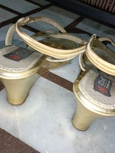 Golden Girlish Heels