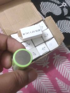 Lithium Ion Cell Rechargeable 1.2v