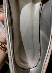 Sandal