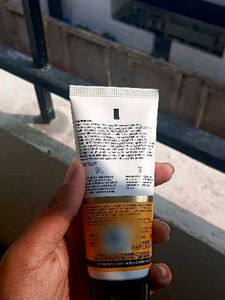 Dr. Sheth&#39;s Ceramide &amp; Vitamin C Sunscreen