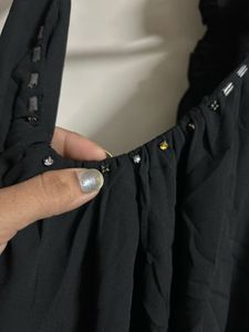 Black Sleeveless Tank Top