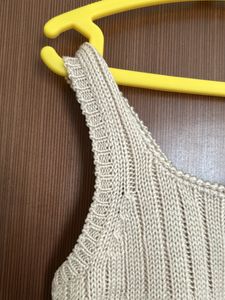 WOOLEN FLORAL TOP FOR WOMEN