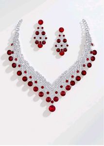 Elegant AD Necklace &amp; Earring Set