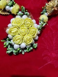 Unused Flower Jewellery Set