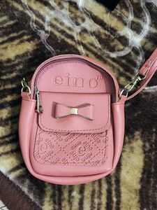 Cute Pink Crossbody Bag Offer (FREE NECKLACE)