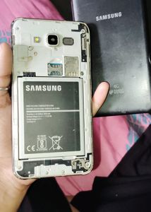 Samsung Galaxy J7 4g Smart Phone