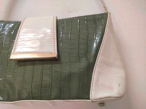 Stylish Green &amp; Ivory Shoulder Bag