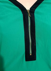 Green V-Neck Zipper Top