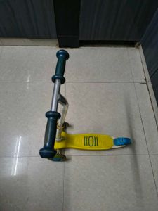 Decathlon Kids' Scooter