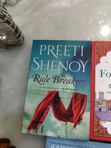 Popular Fiction Love Books Bundle