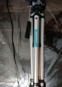 Professional Tripod For Photographer